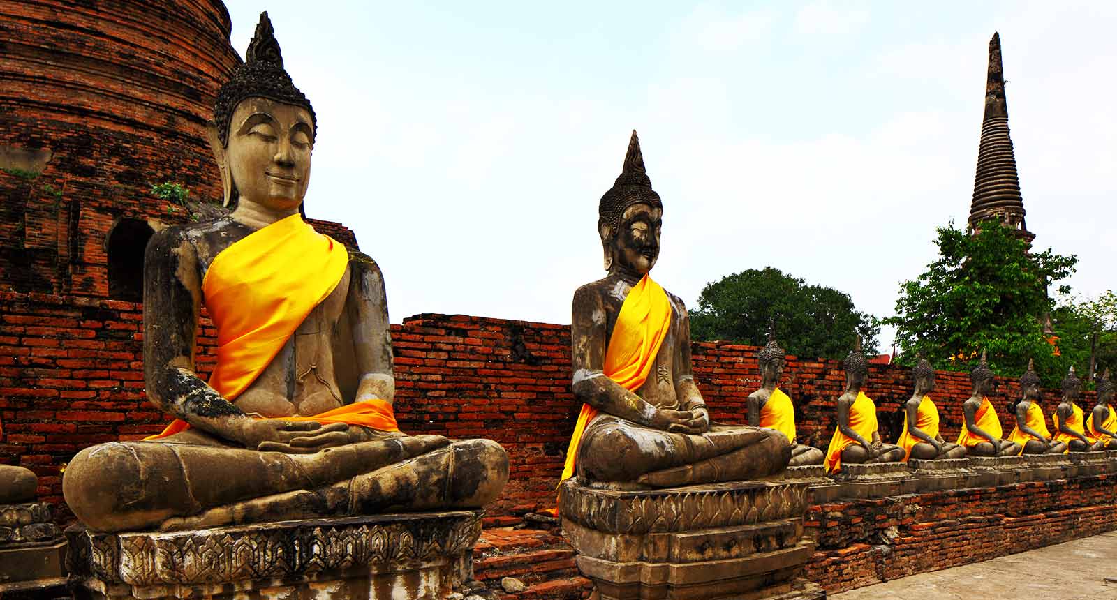 Buddha statyer i Ayutthaya